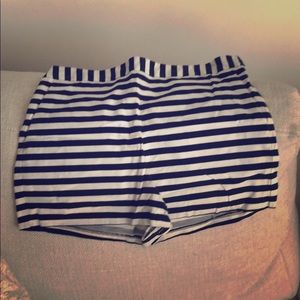 High waisted stripe short